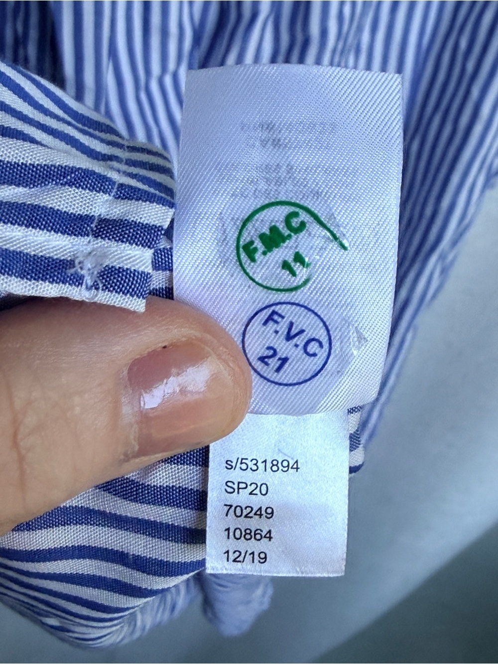 LOFT Petites Blue White Striped Ruffle Flutter Sleeve Blouse MP - Picture 5 of 6